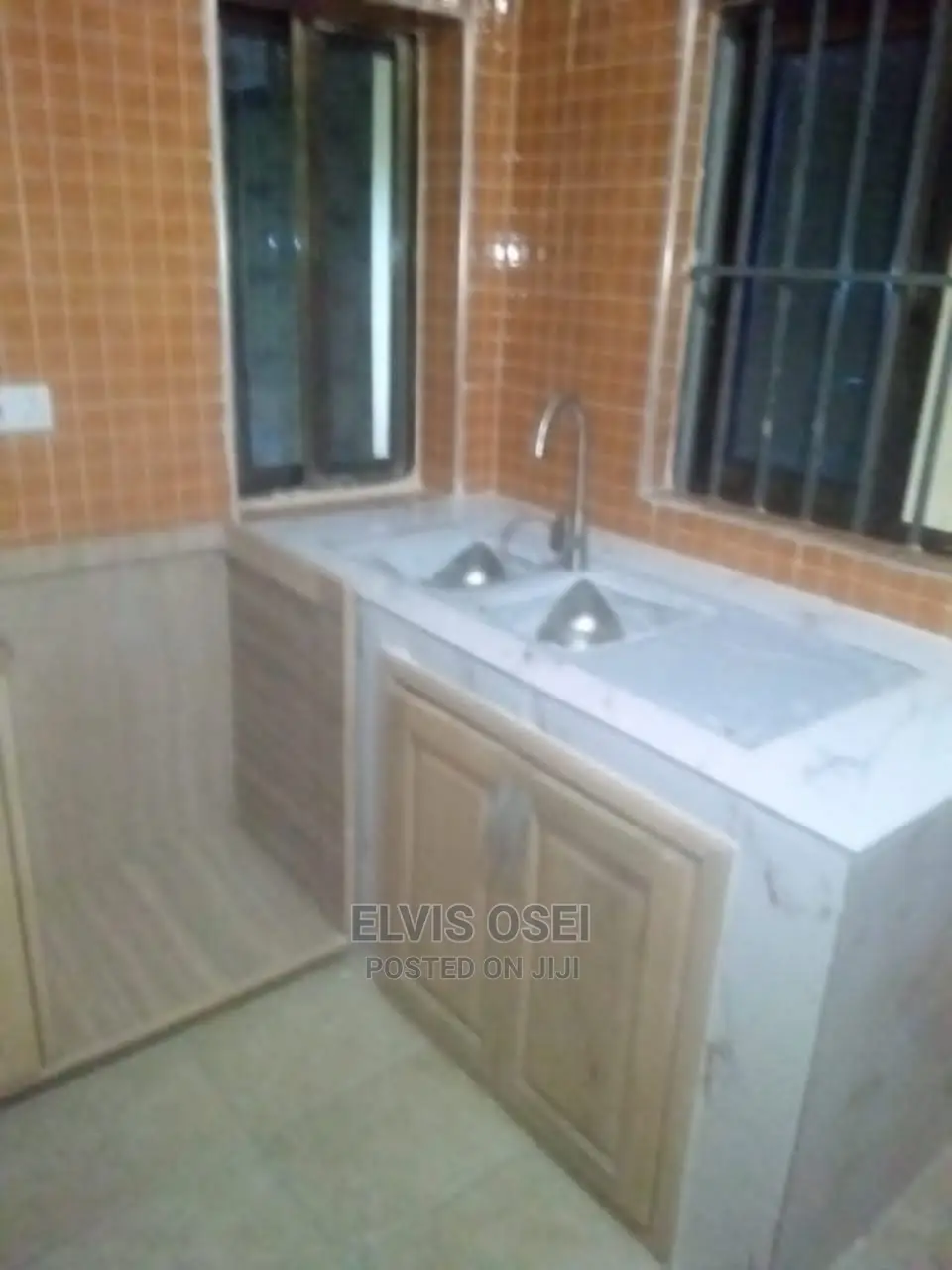 2bdrm Bedsitter in Blue Kloss Gbawe for rent