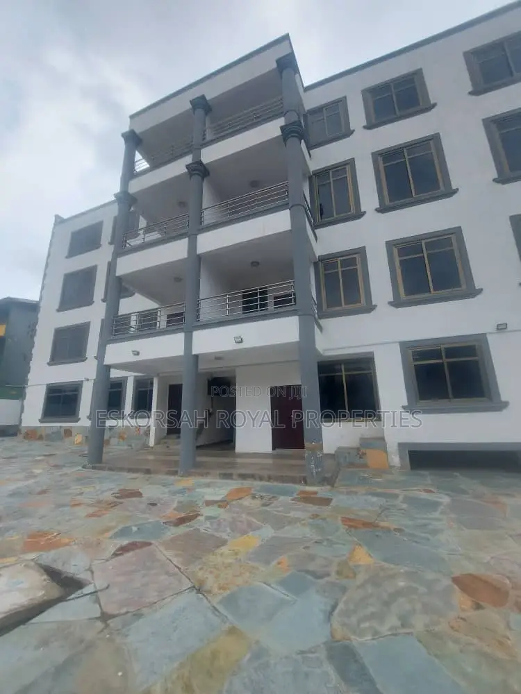 2bdrm Apartment in Adjiringanor, Adjiriganor for rent