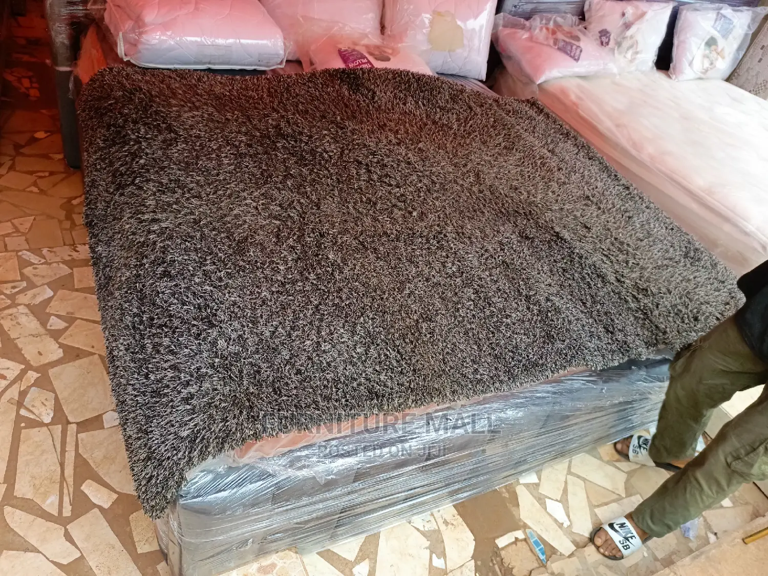 Quality Woolen Carpets From Germany. Free Delive