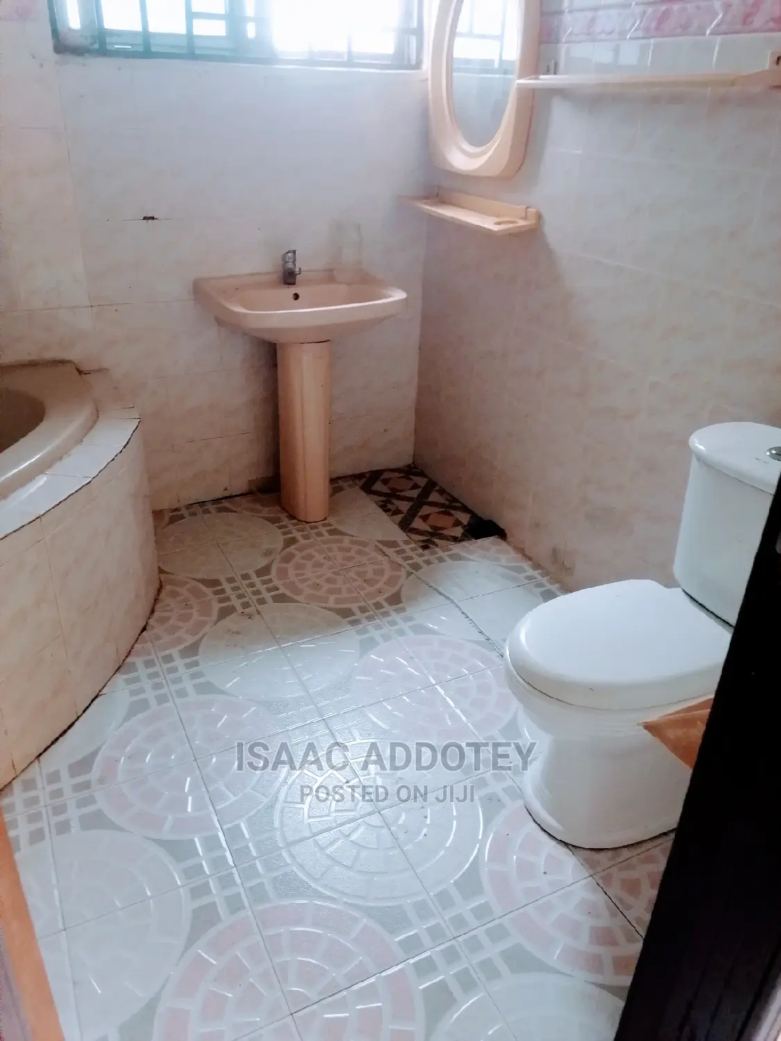 5bdrm House in Spintex for rent