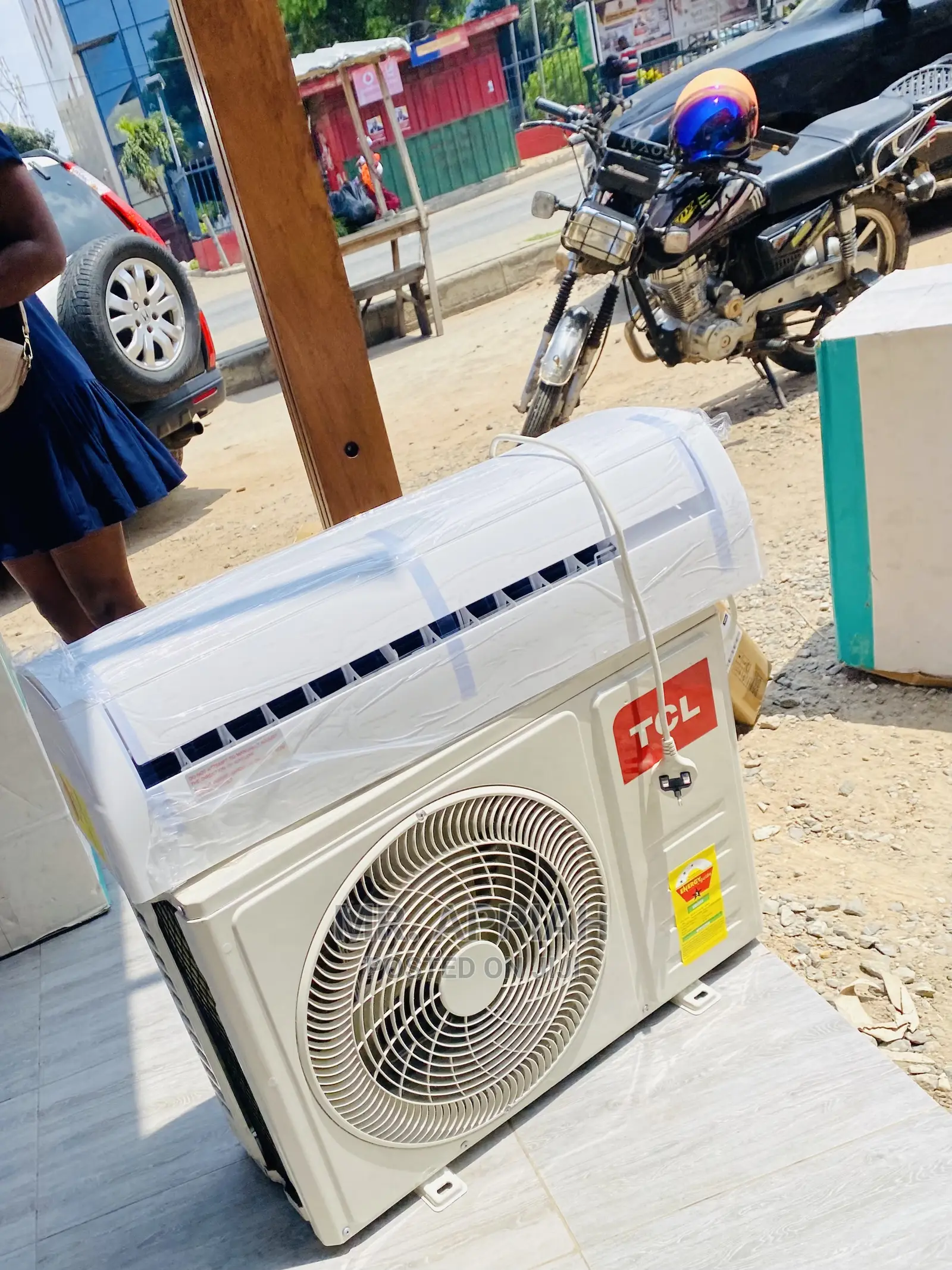 Direct Chilling 1.5hp TCL Split System AC 12csa/Xa51(r41) 