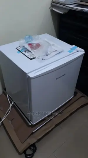 Comfee Bedside Portable Fridge