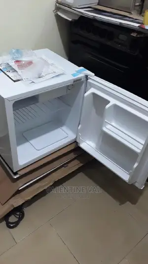 Comfee Bedside Portable Fridge