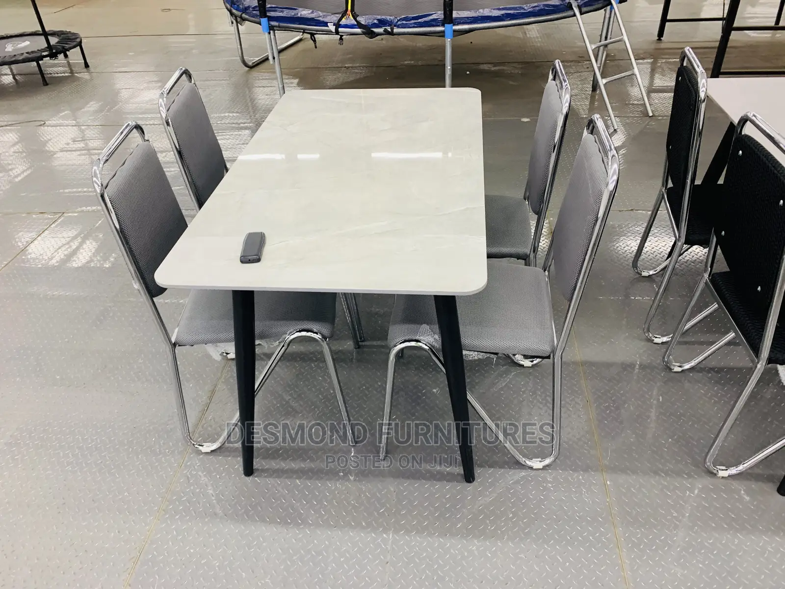 Dining Table With 4 Chairs