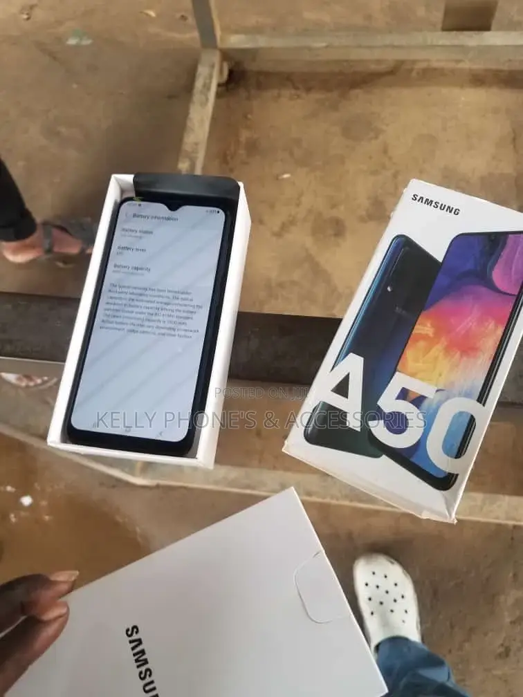 New Samsung Galaxy A50 128 GB Black
