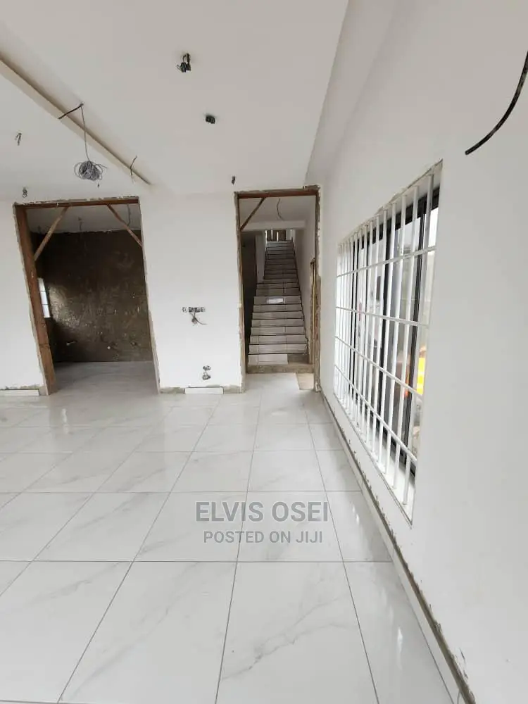 4bdrm House in Comet Estate for sale