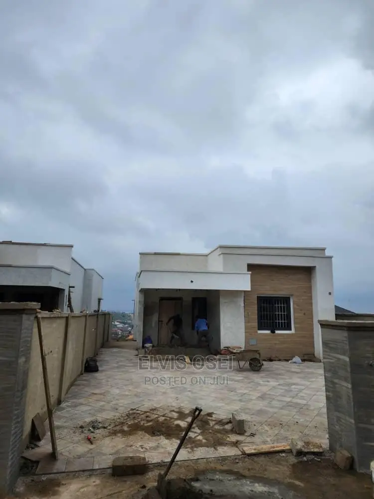 4bdrm House in Comet Estate for sale