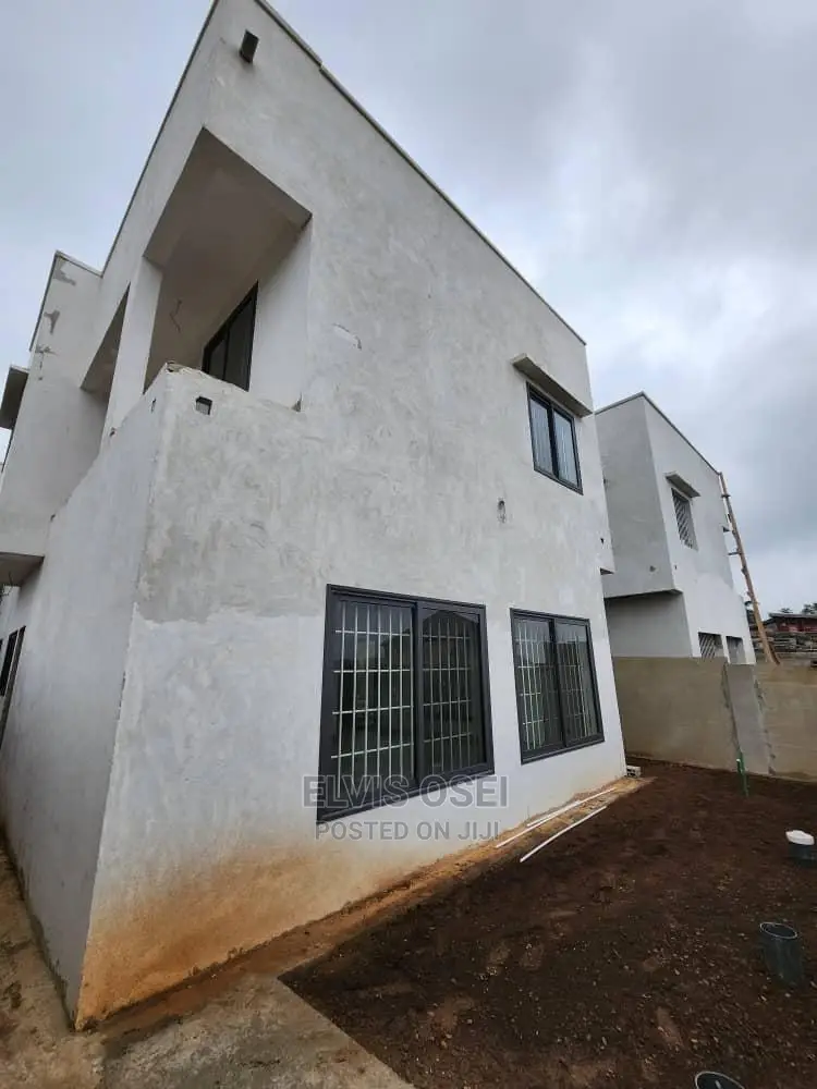 4bdrm House in Comet Estate for sale