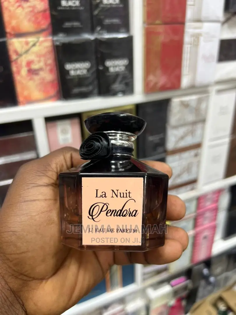 La Nuit Pendora Perfume