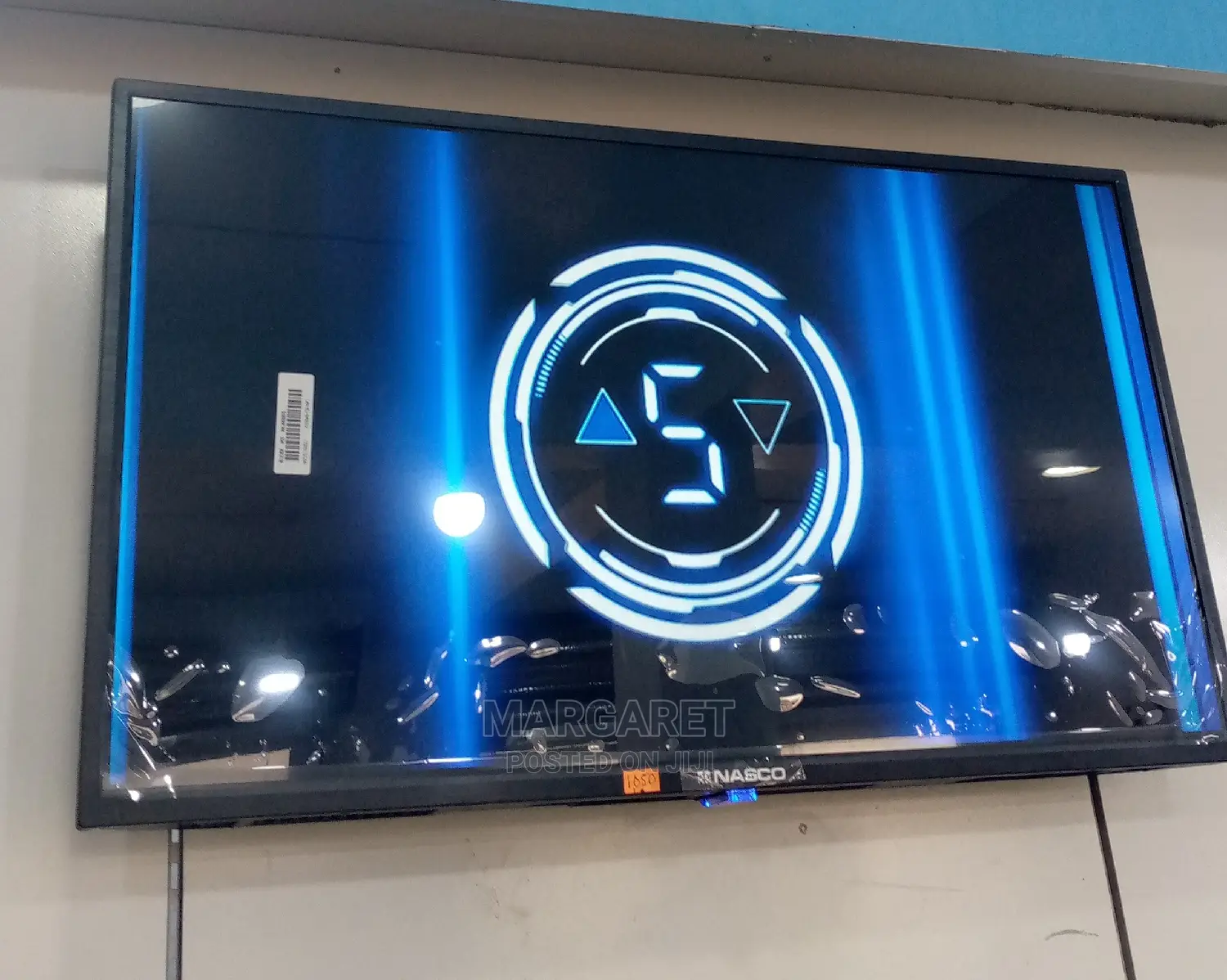 32 Inches Tv