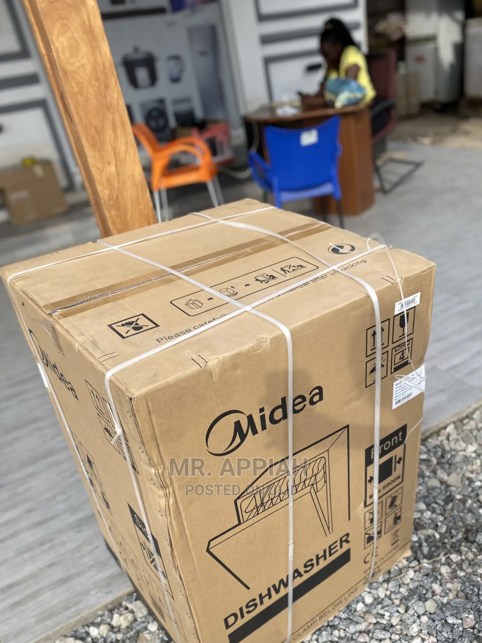 Durable 12 Plate Setting Midea Dishwasher WQP12-7713E 