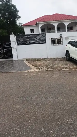 6bdrm House in Airport Residential Area for rent