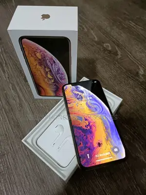 New Apple iPhone XS 256 GB Gold