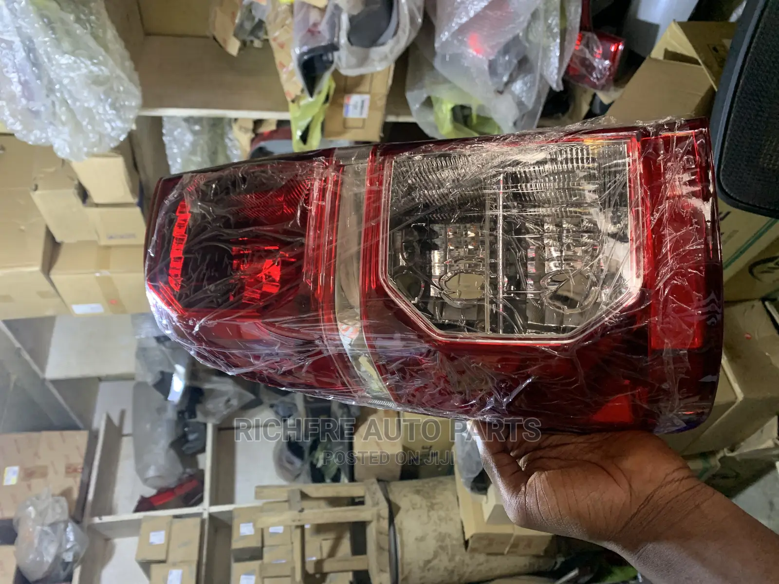 Toyota Hilux 2012 Taillight