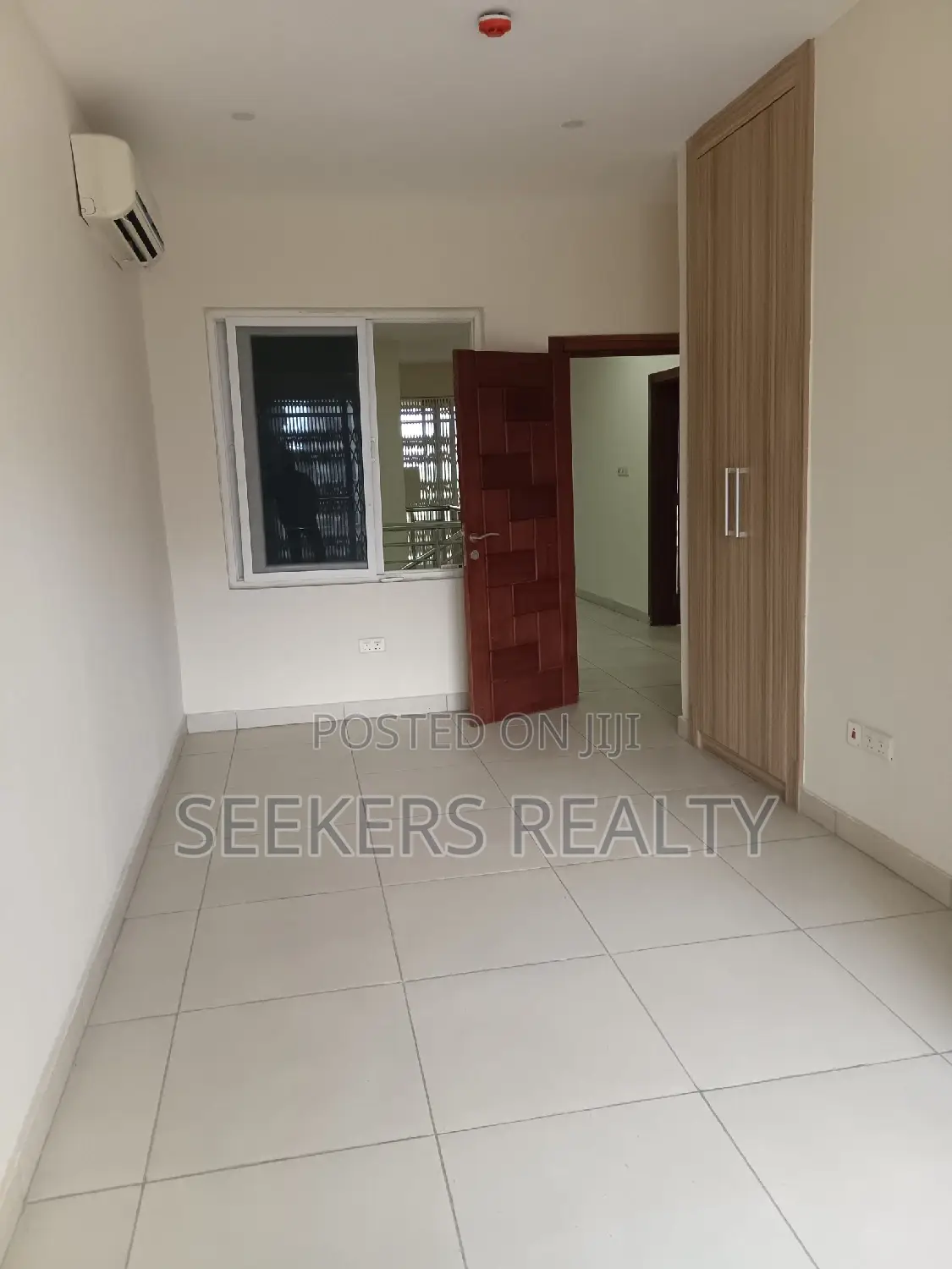 3bdrm Townhouse / Terrace in Seekers Realty, Cantonments for rent