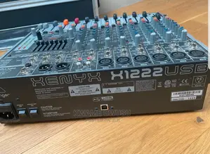 Behringer Xenyx X1222 USB Mixer