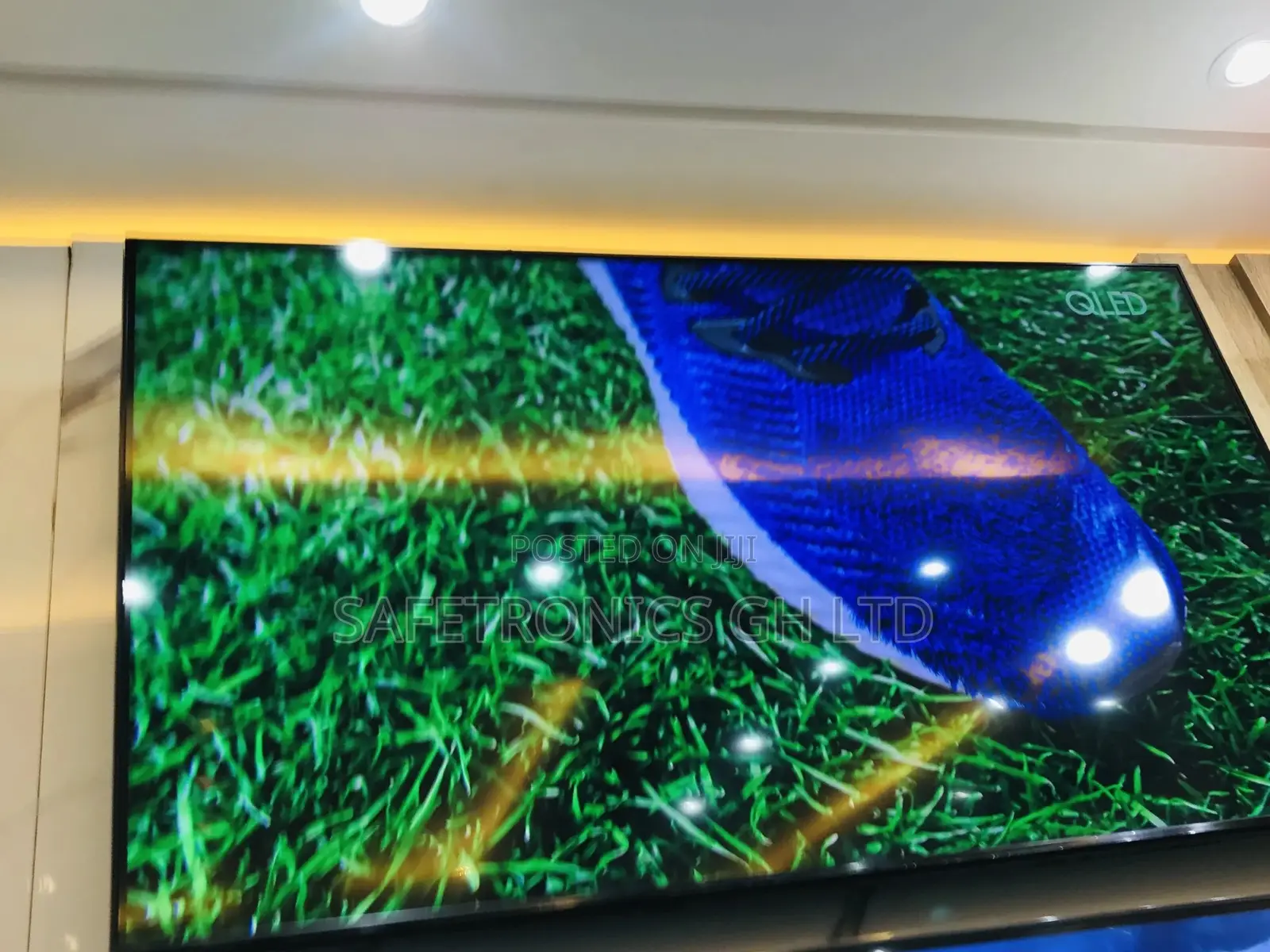 Q60A Samsung Glossy QLED 50 UHD Inches Tv