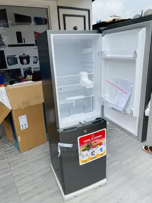 High Efficient Zara 201l Refrigerator(Zara-240bf)