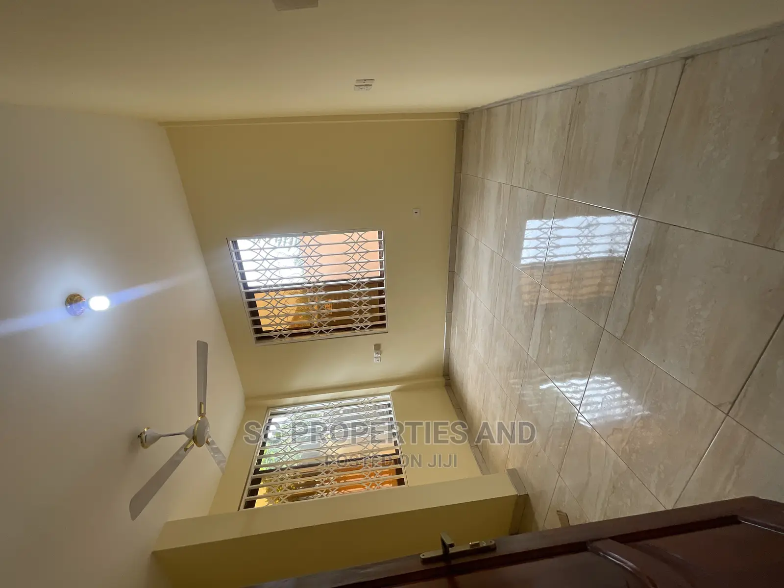 3bdrm Apartment in Com 18 Kfc, Spintex for rent