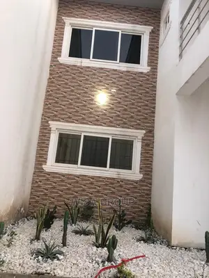 5bdrm Duplex in Wisa Groups, Accra Metropolitan for rent