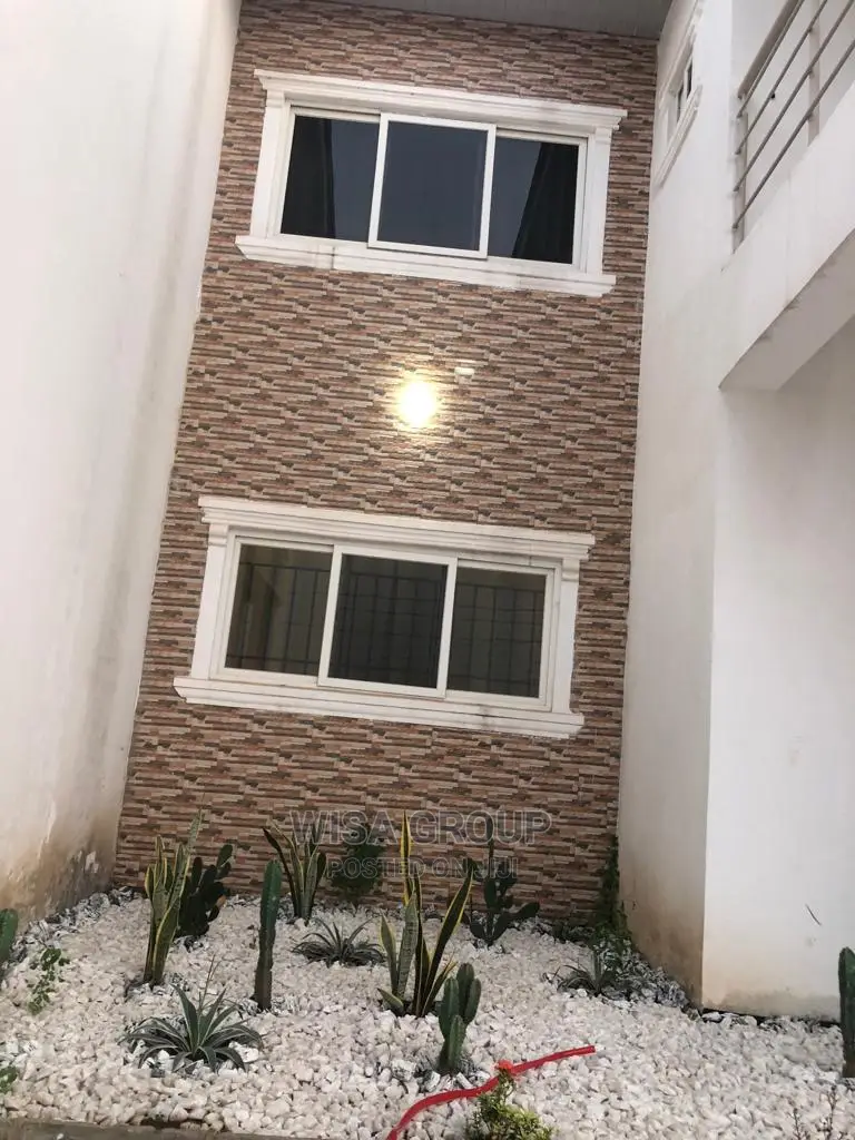 5bdrm Duplex in Wisa Groups, Accra Metropolitan for rent