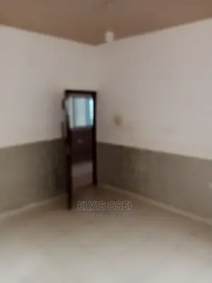 3bdrm House in Red Top, Weija for sale