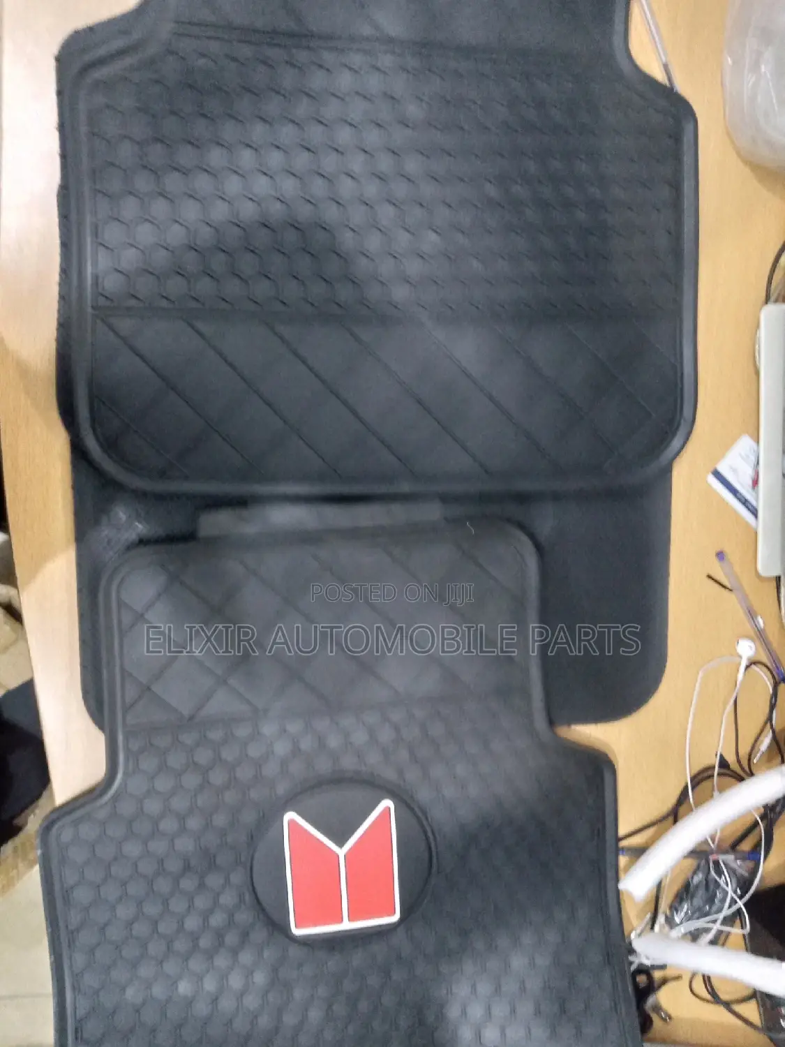 Buy Sleek Car Carpet