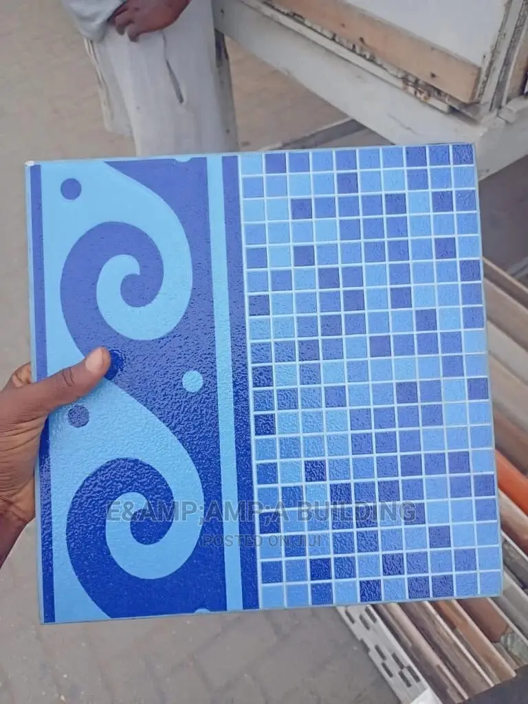Pool Tiles 33x33 ( Spanish )