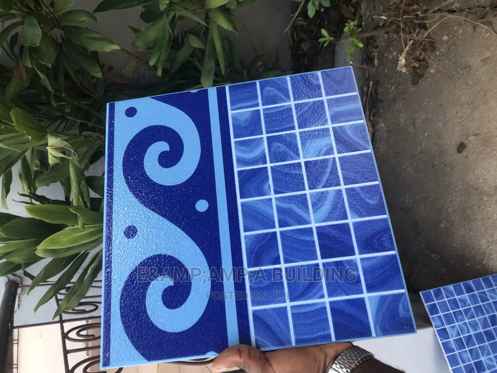 Pool Tiles 33x33 ( Spanish )