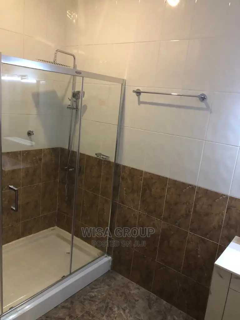 5bdrm Duplex in Wisa Groups, Accra Metropolitan for rent