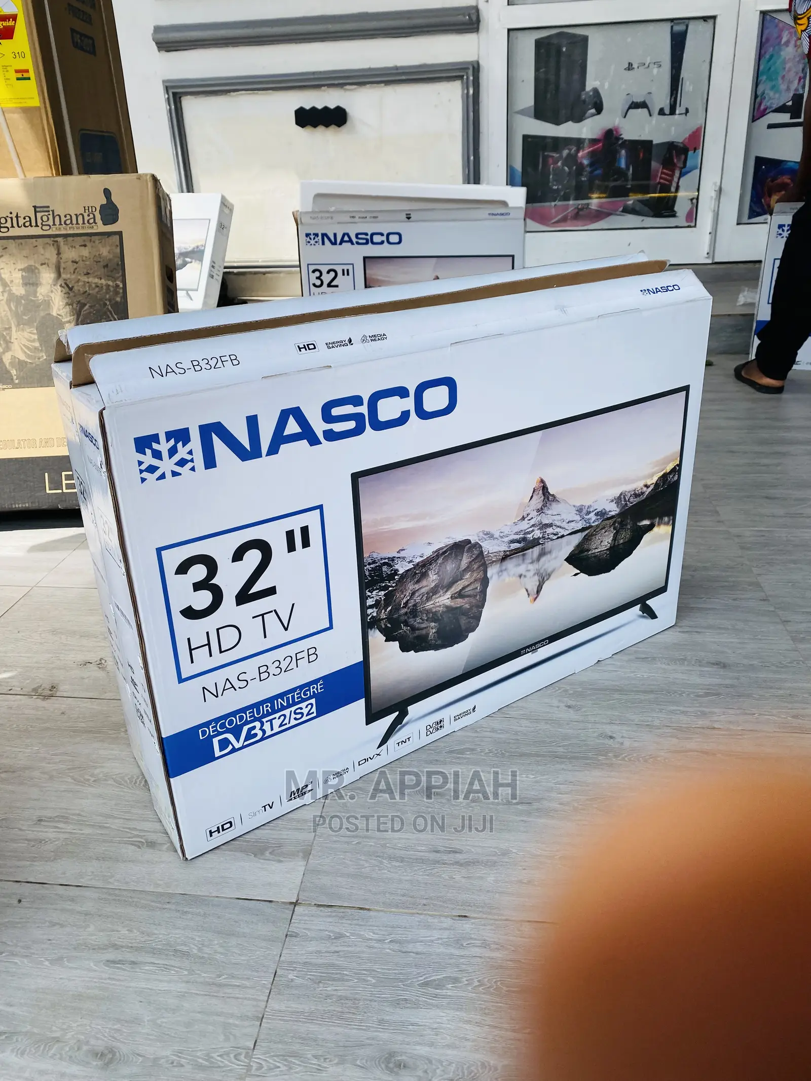 Quality Yet Affordable Nasco 32 Inch Digital Satelite Tv.