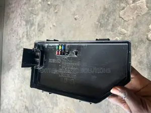 Honda Accord 2018 Fuse Board Cover