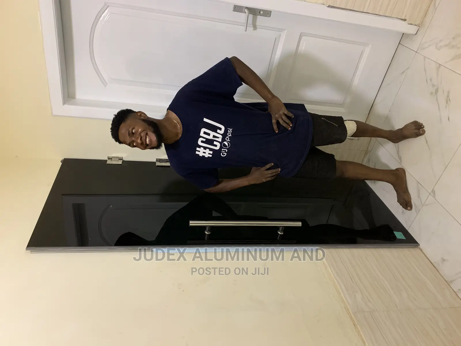 Frameless 10mm Hinge Tempered Glass Door Dark