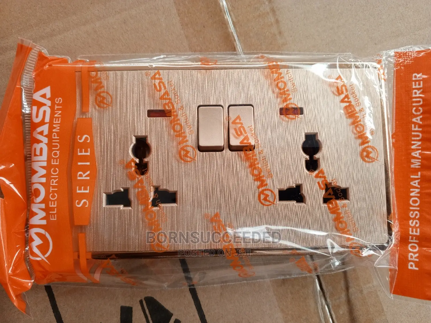 Quality Single Double Sockets in Gold and Silver Color