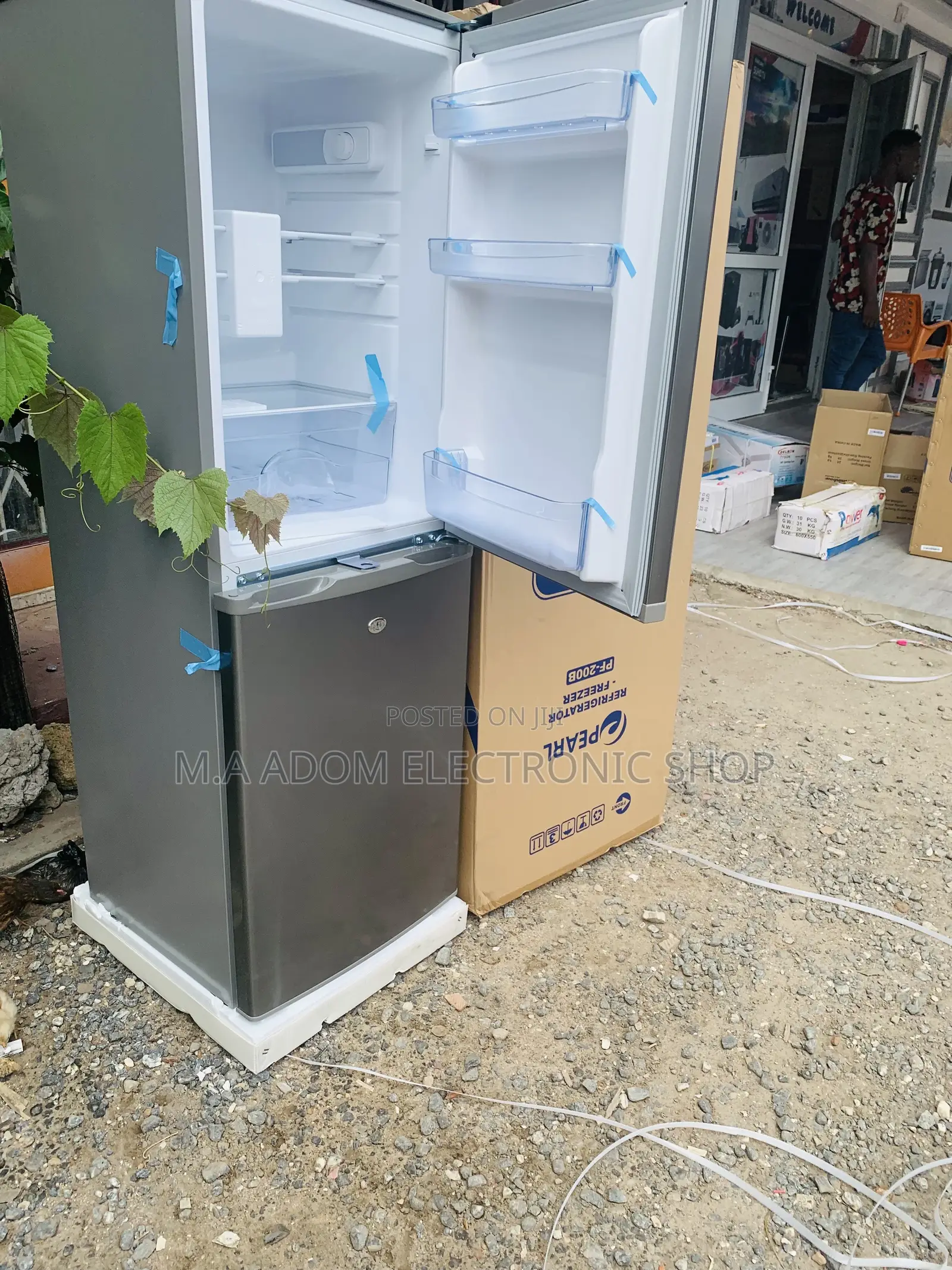 Shop Super Pearl 140L Bottom Freezer Refrigerator-Pf-200b