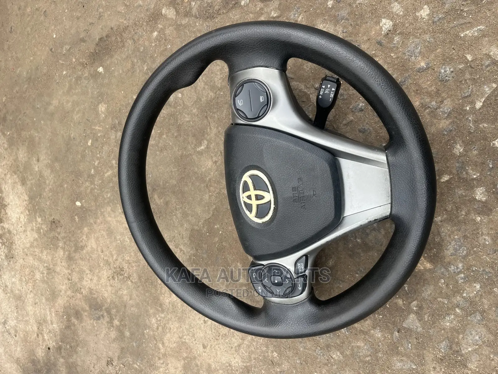 Toyota Venzaboy Steering Wheel