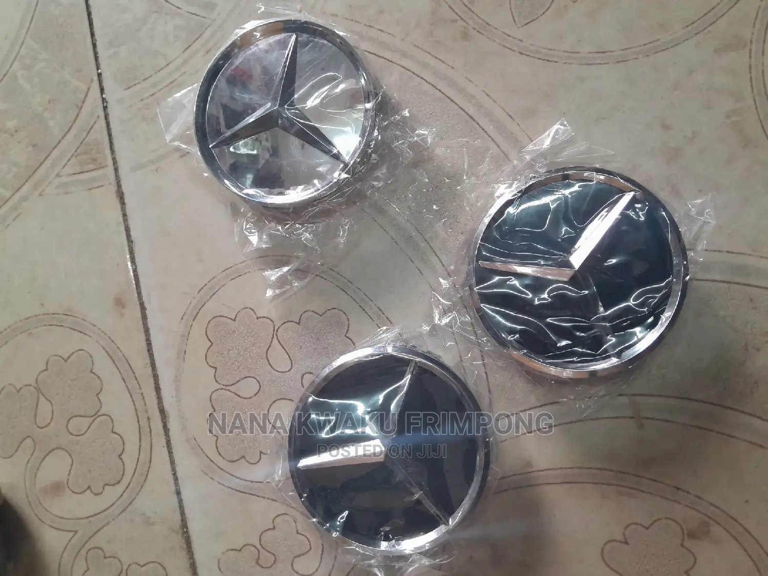 Mercedes-Benz Rim Cap's Available for Benz Car's