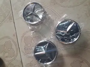 Mercedes-Benz Rim Cap's Available for Benz Car's