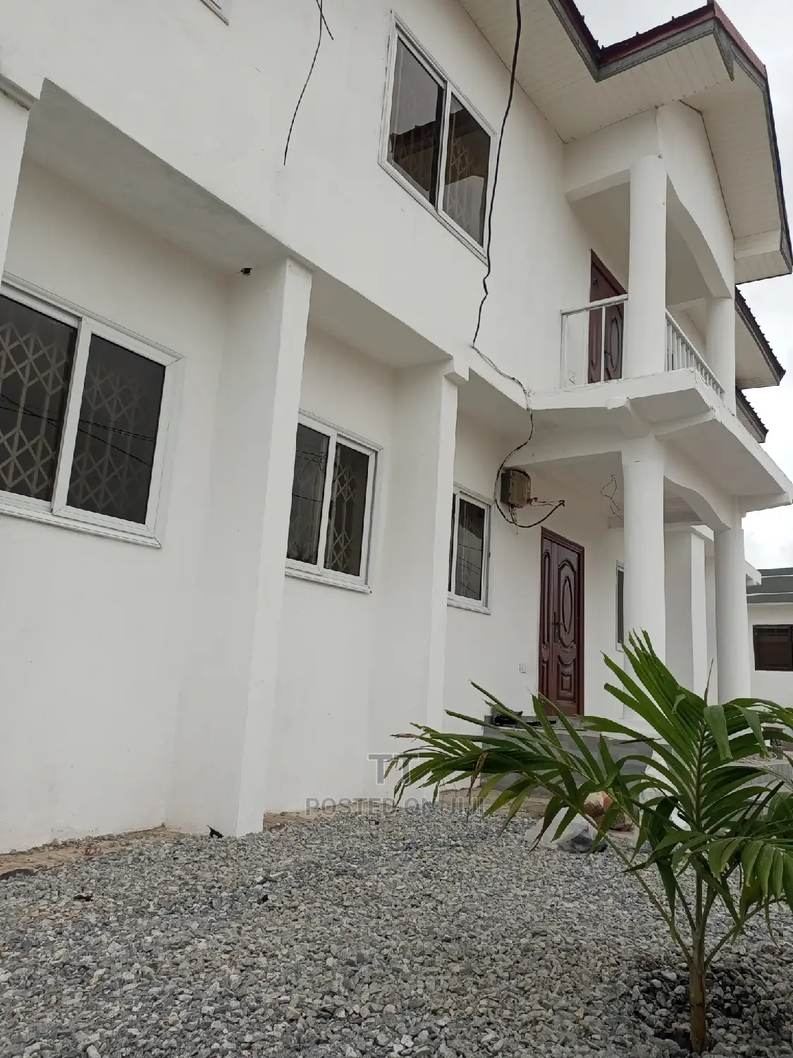 5bdrm House in Teshie Greda Estate for rent