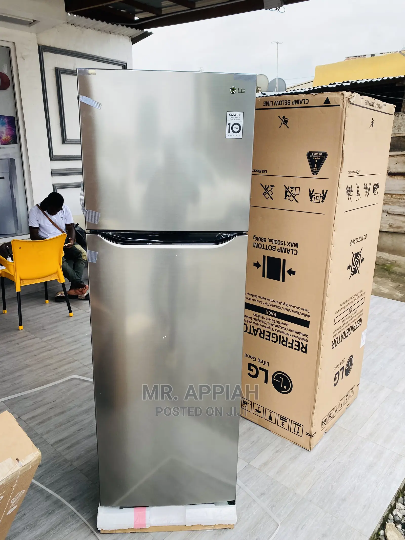 Energy and Cost Saving LG gn-G272slcb 254L Refrigerator 