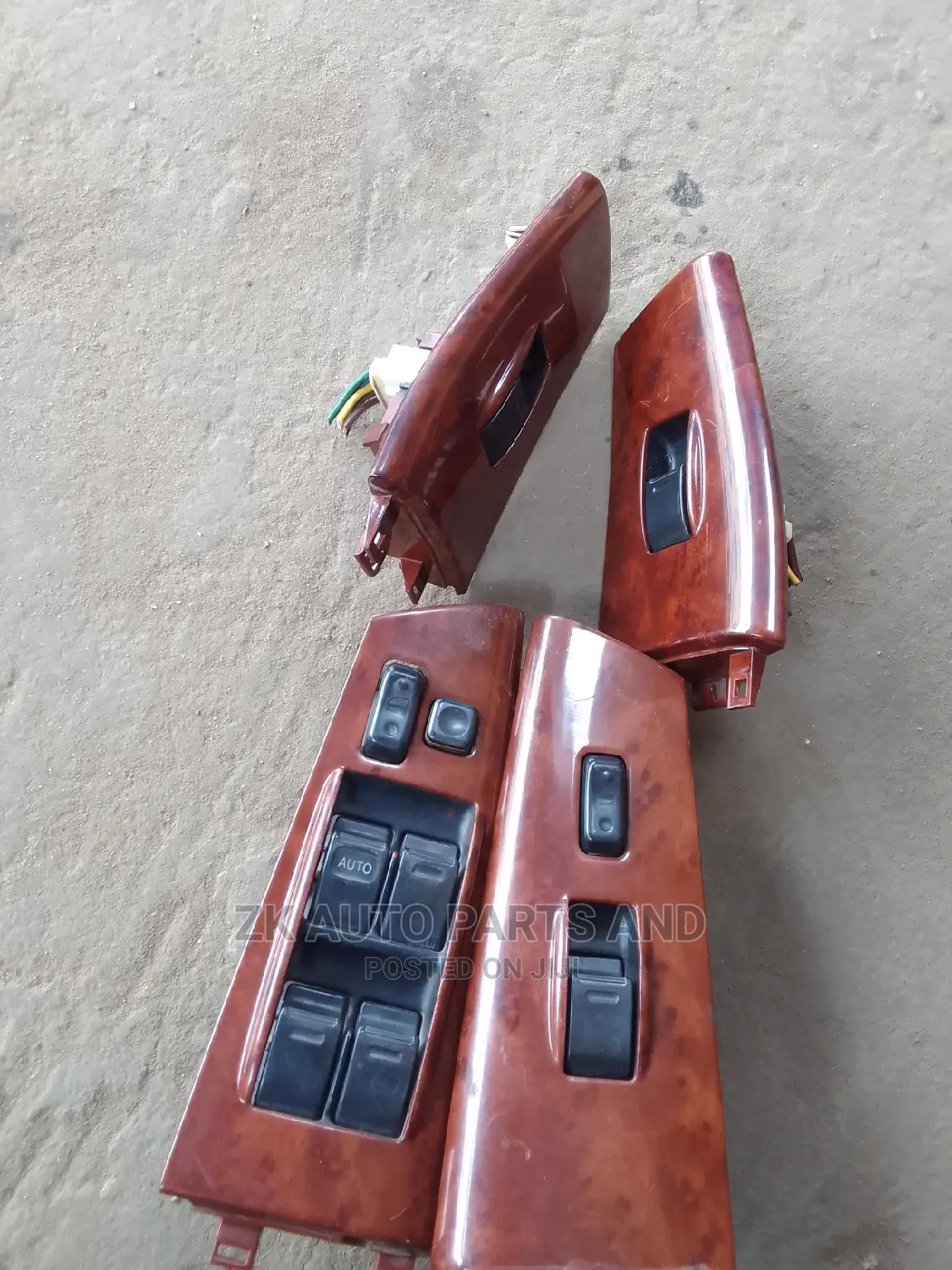 Power Window Switch (Rollers)