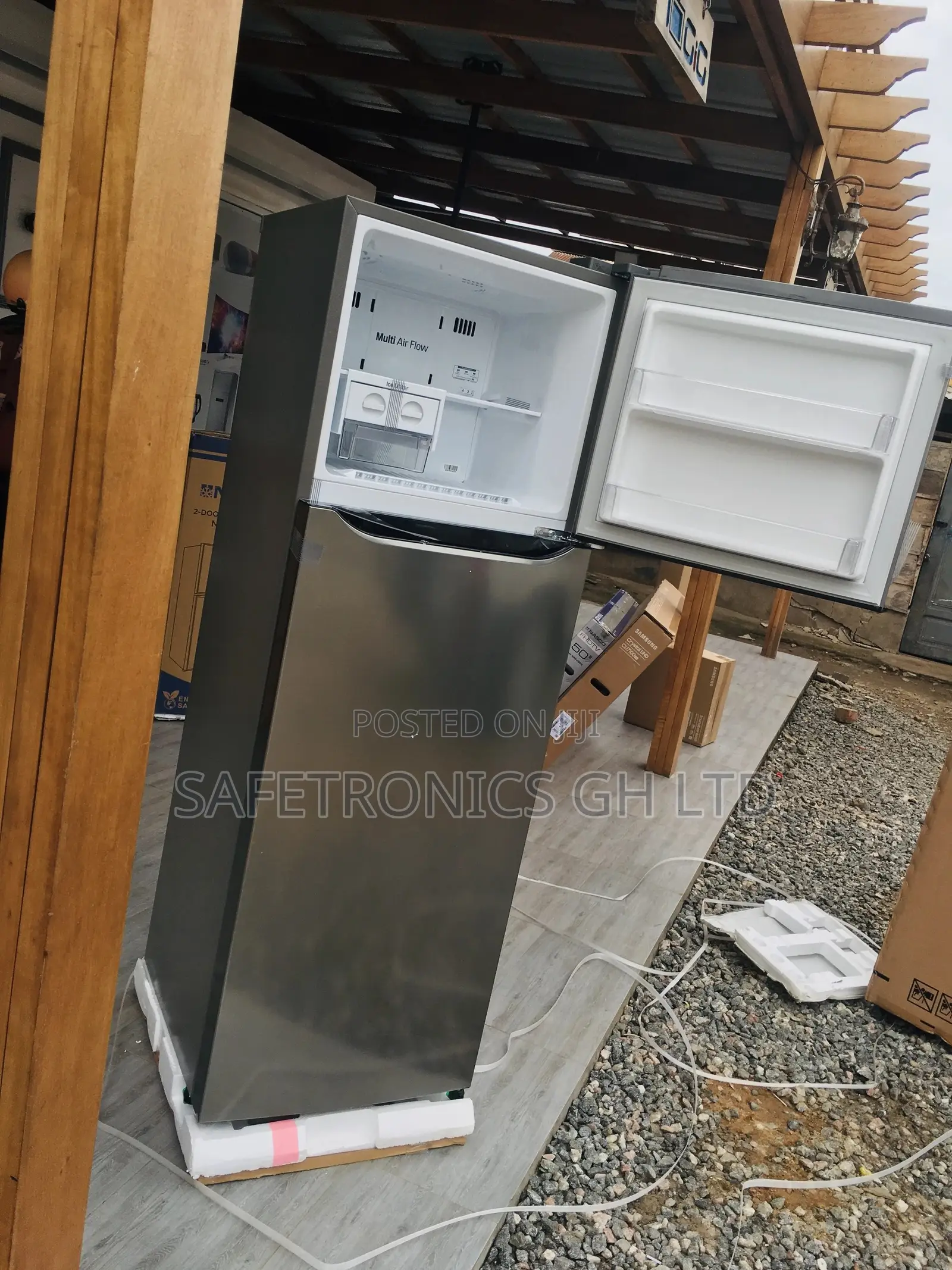 Perfect New GN-G272SLCB Doubledoor Fridge Topfreezer