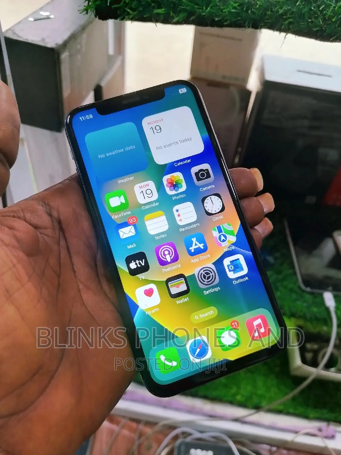 New Apple iPhone X 64 GB Black
