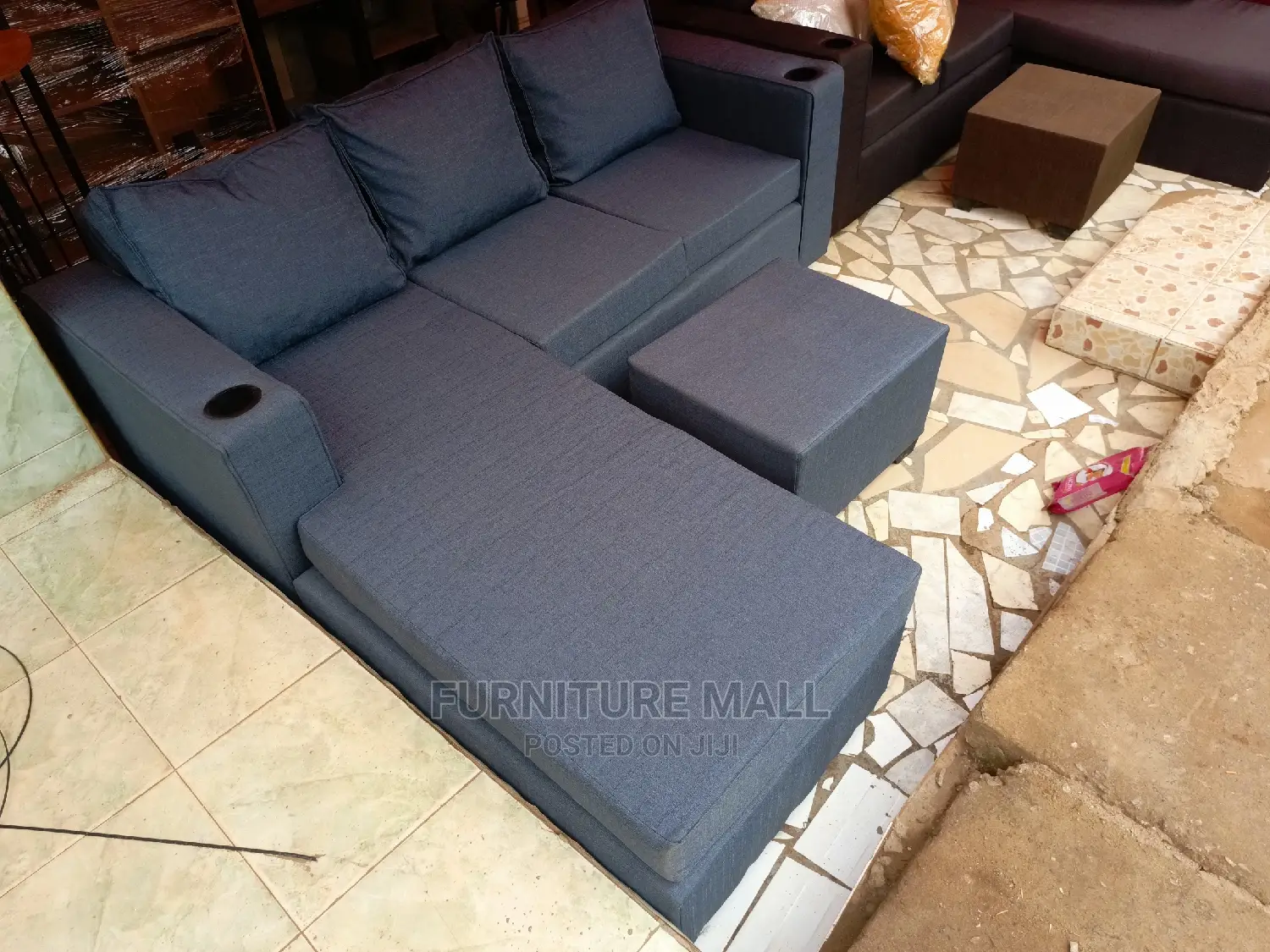 Lovely L Shaped Sofa. Free Drivery