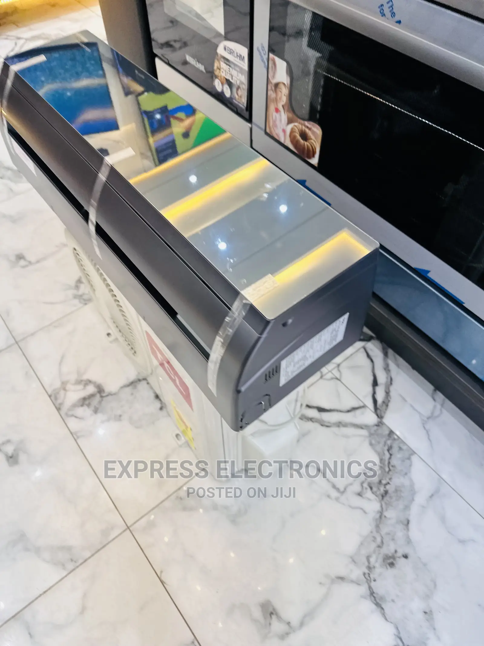 2.0hp Split Inverter Mirror TCL Black AC Auto Defrosting
