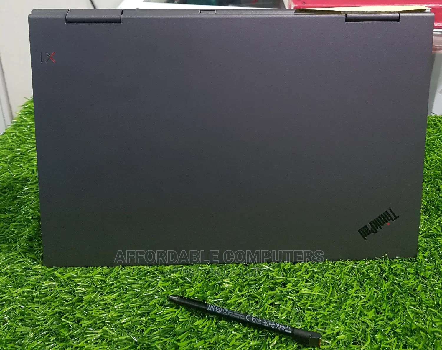New Laptop Lenovo Thinkpad X1 Yoga 8GB Intel Core I5 SSD 256GB
