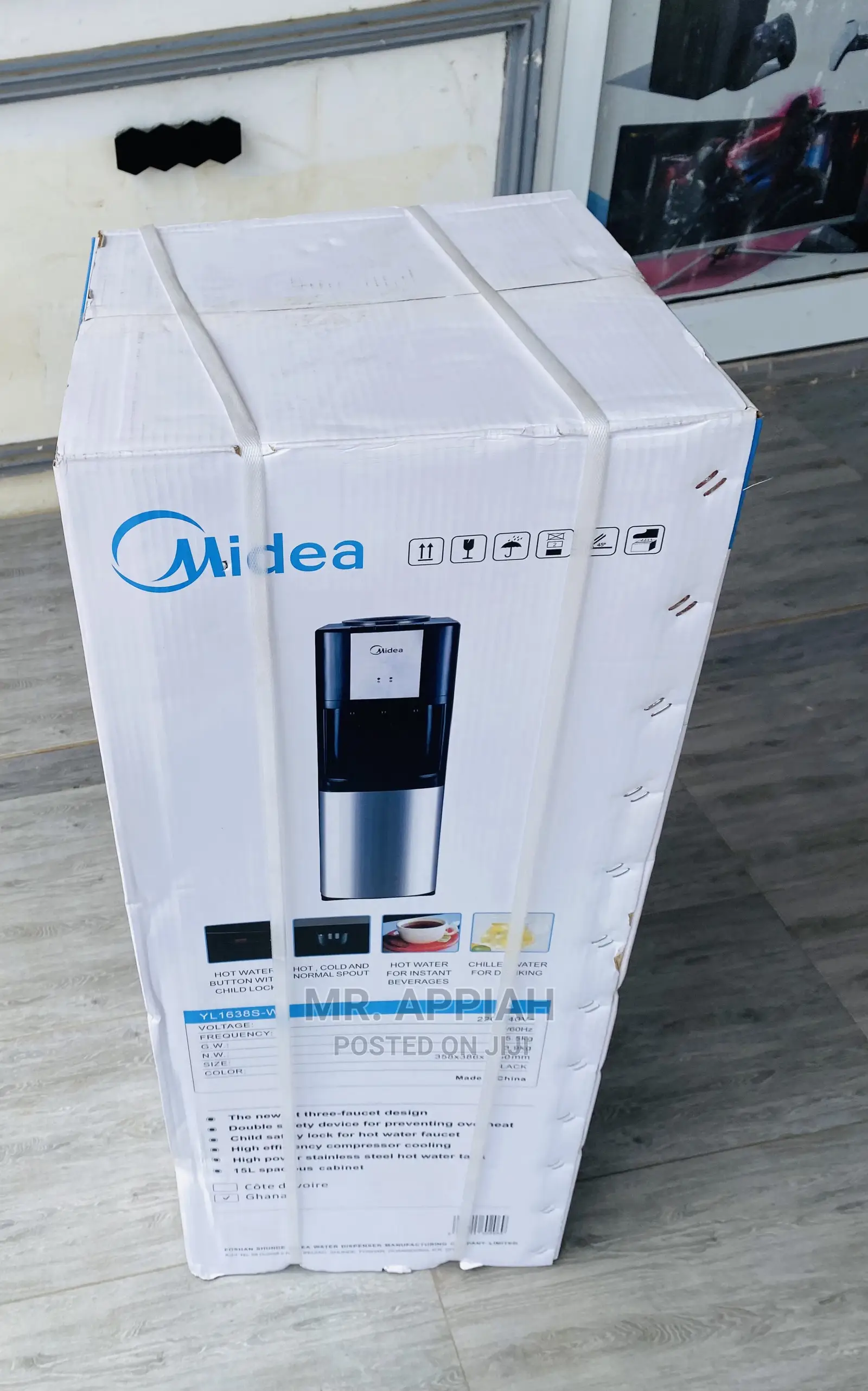 Sleek Design Midea 16L Yl 1638s-W Water DispenserBlack Gray