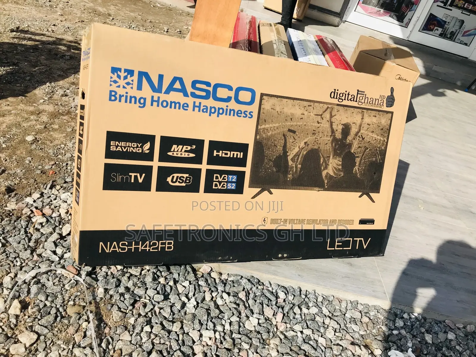 Smart 42 Inches LED Glossy Nasco Affordable