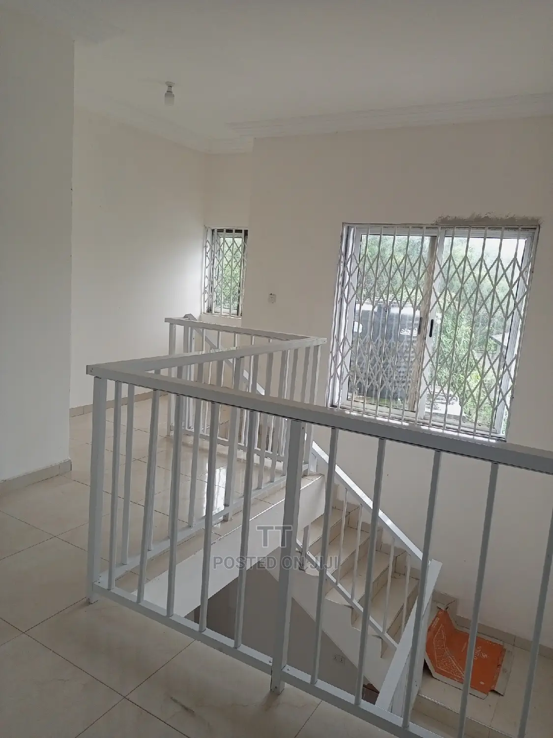 5bdrm House in Teshie Greda for rent