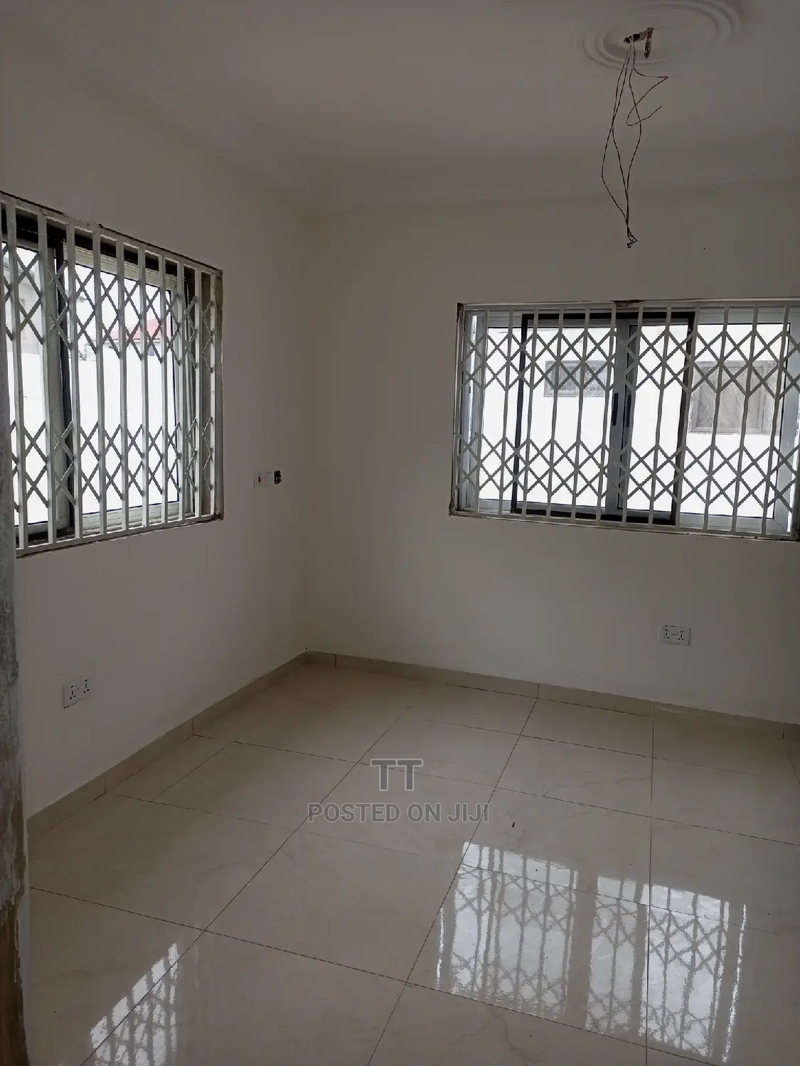 5bdrm House in Teshie Greda for rent